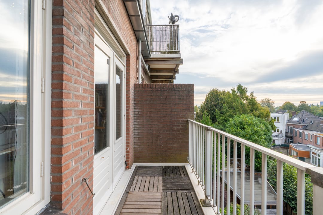 Photo 13 of Oosterstraat 15-C