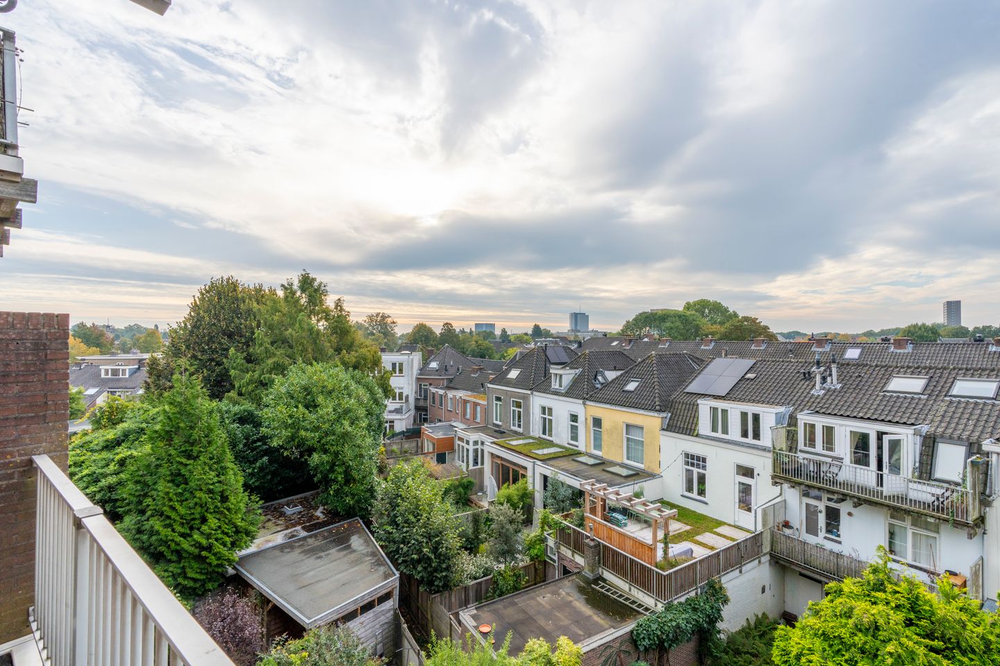 Photo 14 of Oosterstraat 15-C