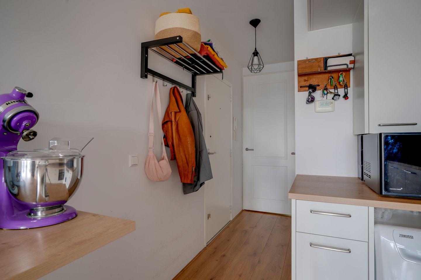 Photo 19 of Oosterstraat 15-C