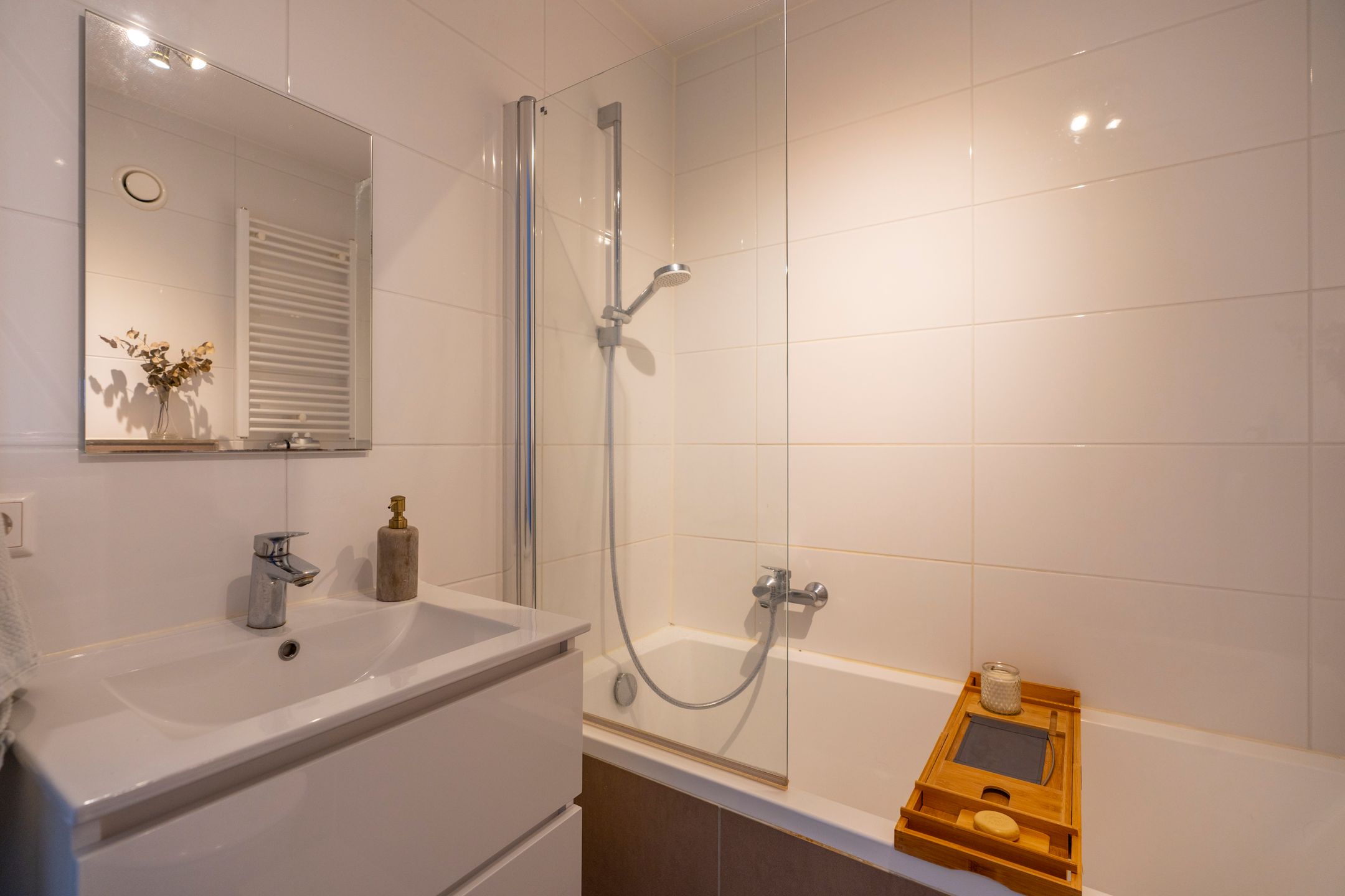 Photo 21 of Oosterstraat 15-C