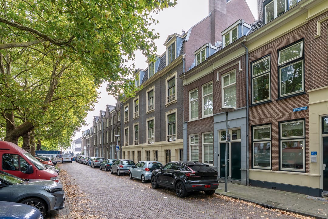 Photo 28 of Oosterstraat 15-C