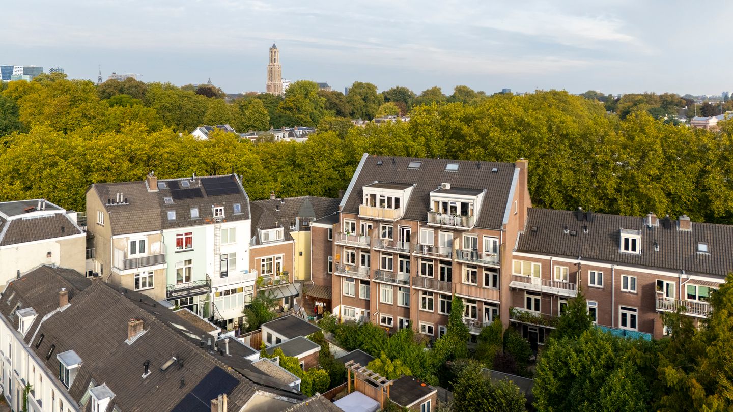 Photo 29 of Oosterstraat 15-C