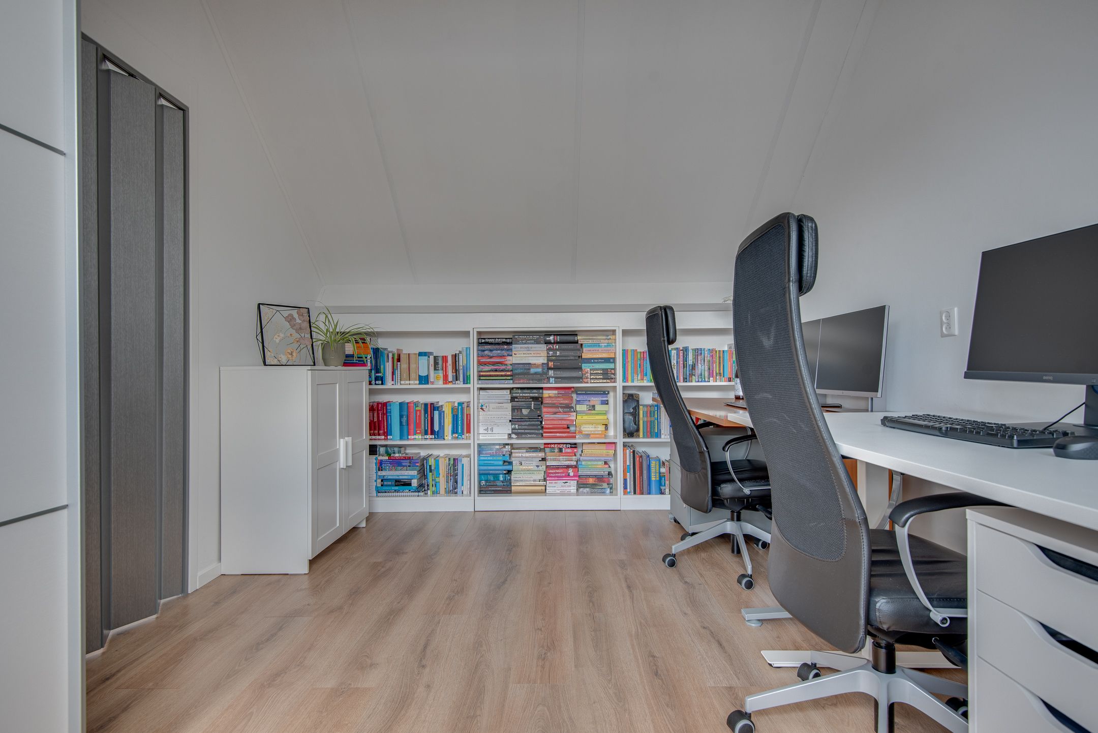 Photo 24 of Narcisvallei 6