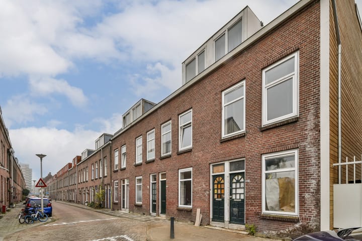 Photo 2 of Narcissenstraat 67-C