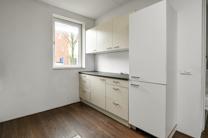 Foto 10 van Groot-Brittanniëstraat 115