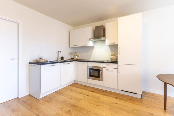 Photo 3 of Groen van Prinstererstraat 55-B02