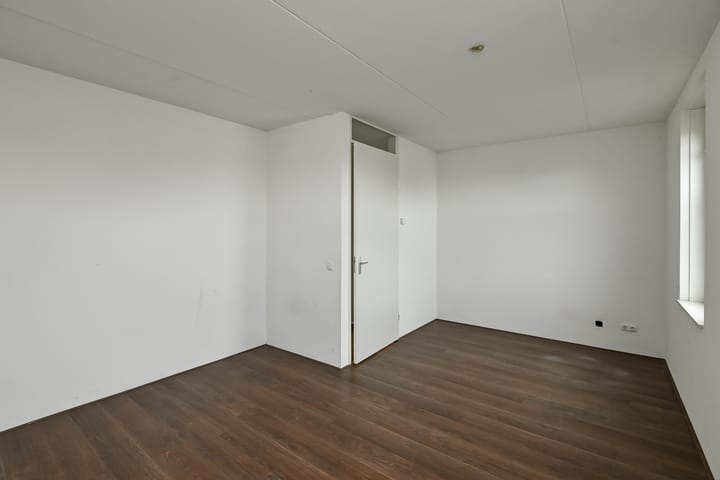 Foto 32 van Groot-Brittanniëstraat 115