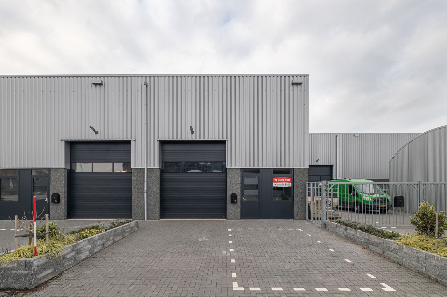 Bekijk foto 1 van Nijverheidstraat 1-c