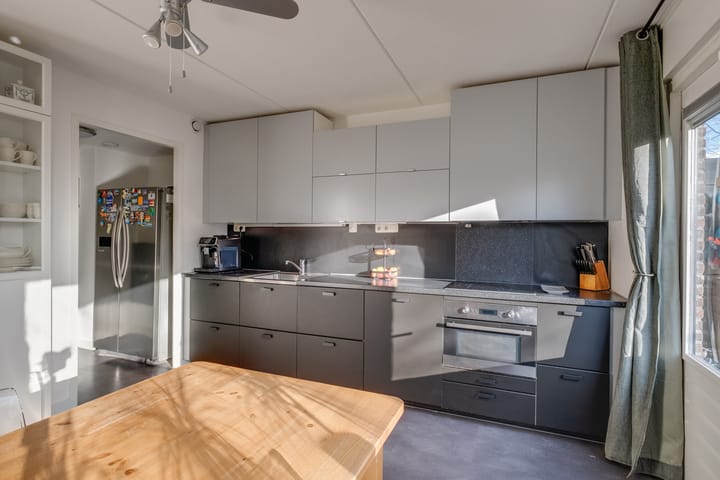 Foto 21 van Dirk Schäferstraat 14