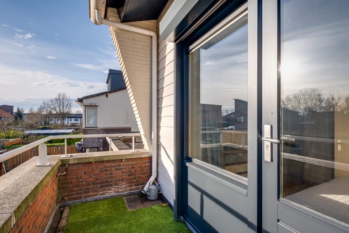 Foto 28 van Dirk Schäferstraat 14