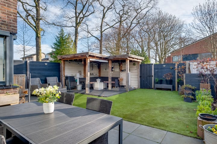 Foto 39 van Dirk Schäferstraat 14