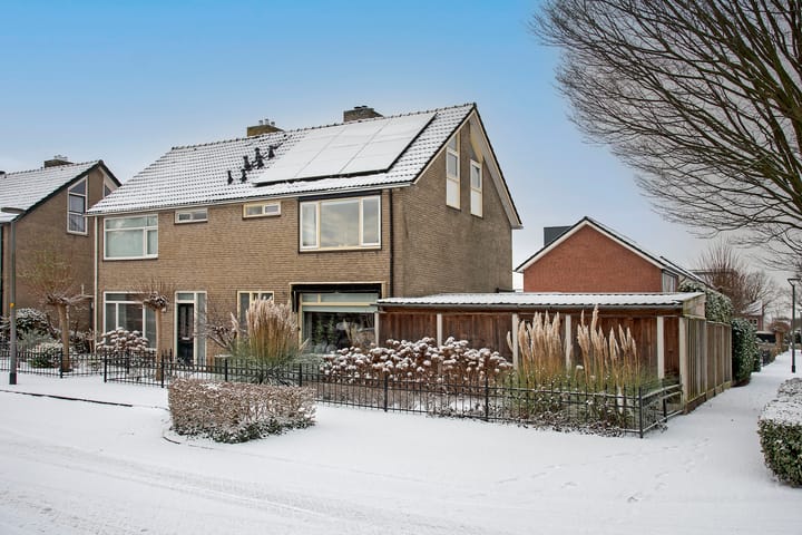 Foto 5 van Meidoornhof 33