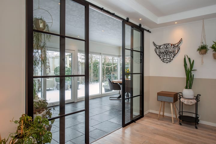 Foto 7 van Meidoornhof 33