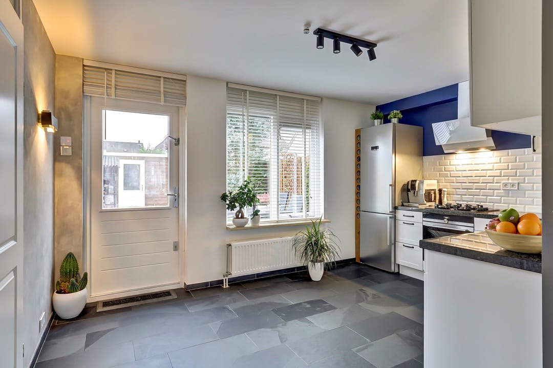 Photo 13 of S. Abrahamsestraat 35