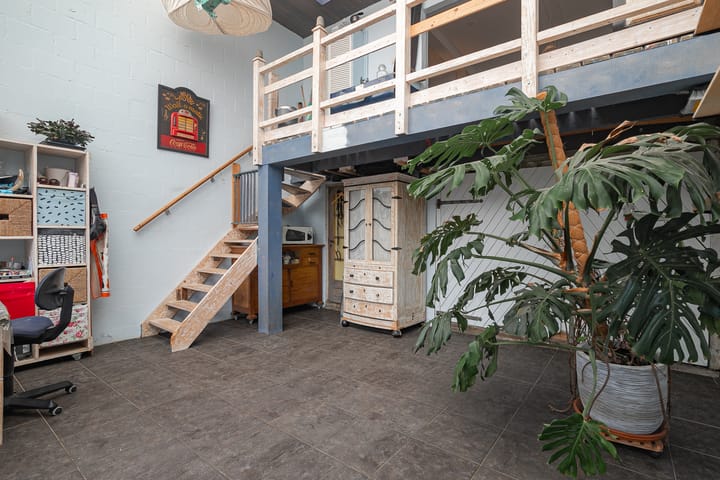 Photo 13 of Constantijn Huygensstraat 69