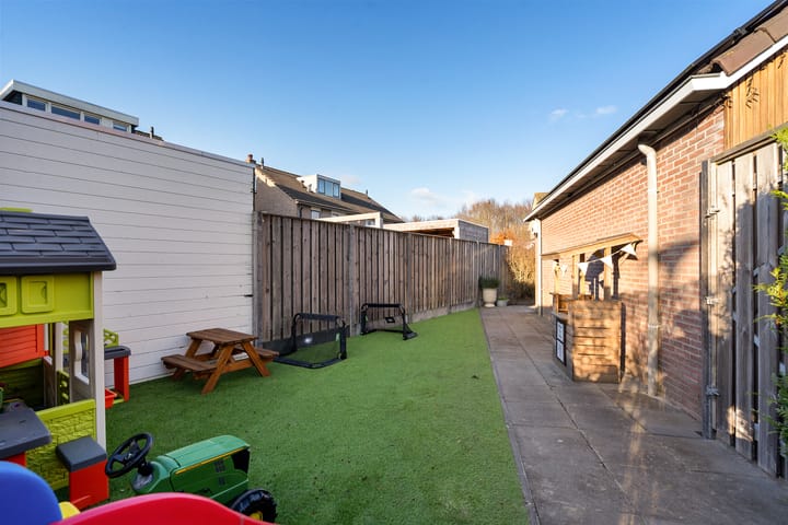 Foto 40 van Buizerdstraat 26