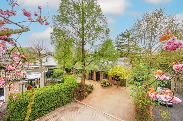 Photo 4 of Louise de Colignylaan 6