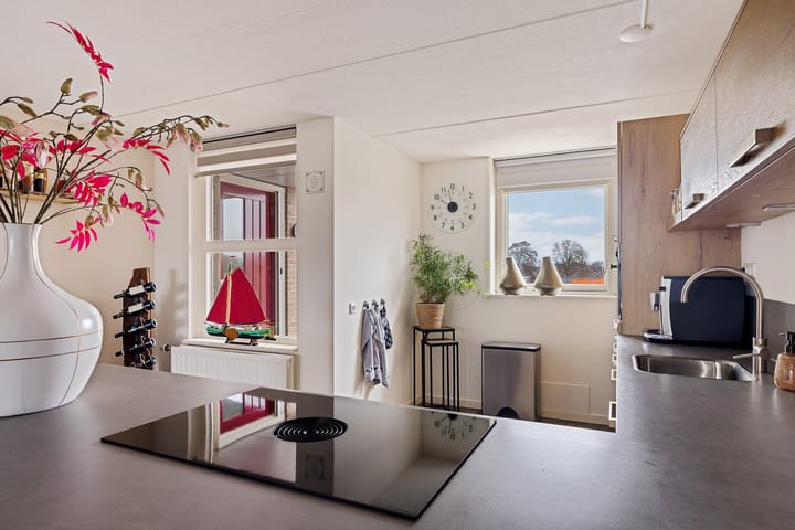 Foto 14 van Midstraat 199