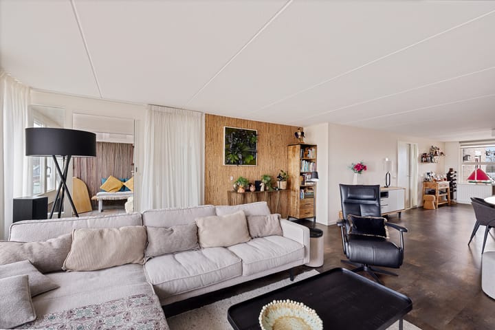 Foto 28 van Midstraat 199