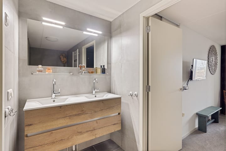 Foto 40 van Midstraat 199