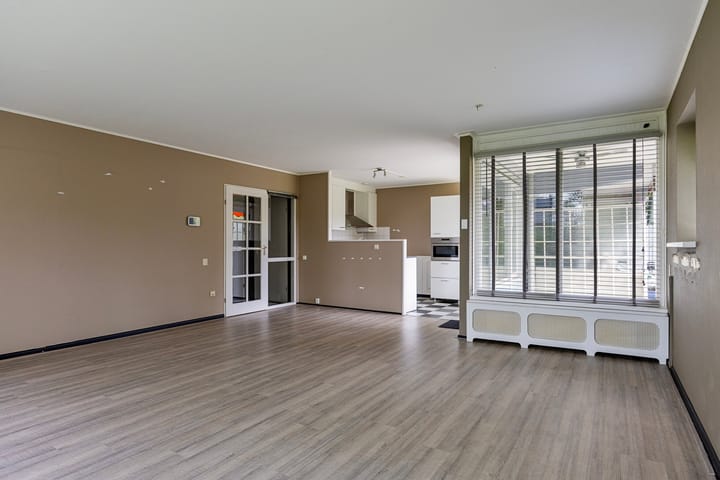 Foto 3 van Hoofdweg 244-B