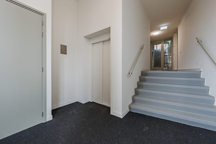 Foto 6 van Nieuwendijk 1-F