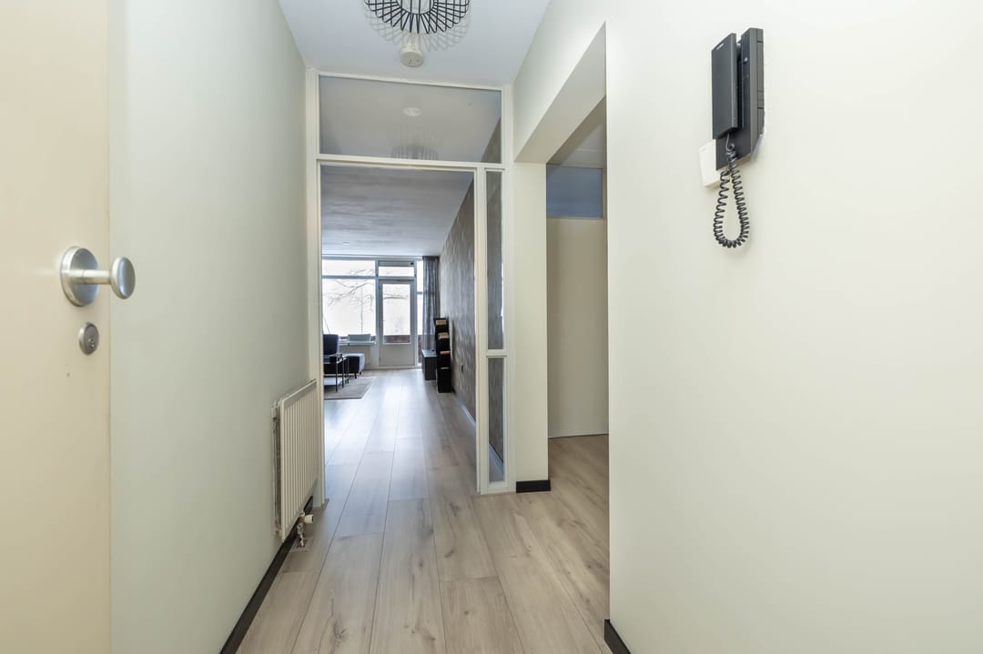 Photo 11 of Jennerstraat 58