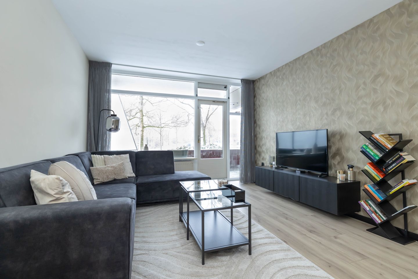 Photo 14 of Jennerstraat 58