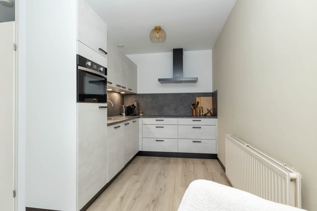 Photo 17 of Jennerstraat 58