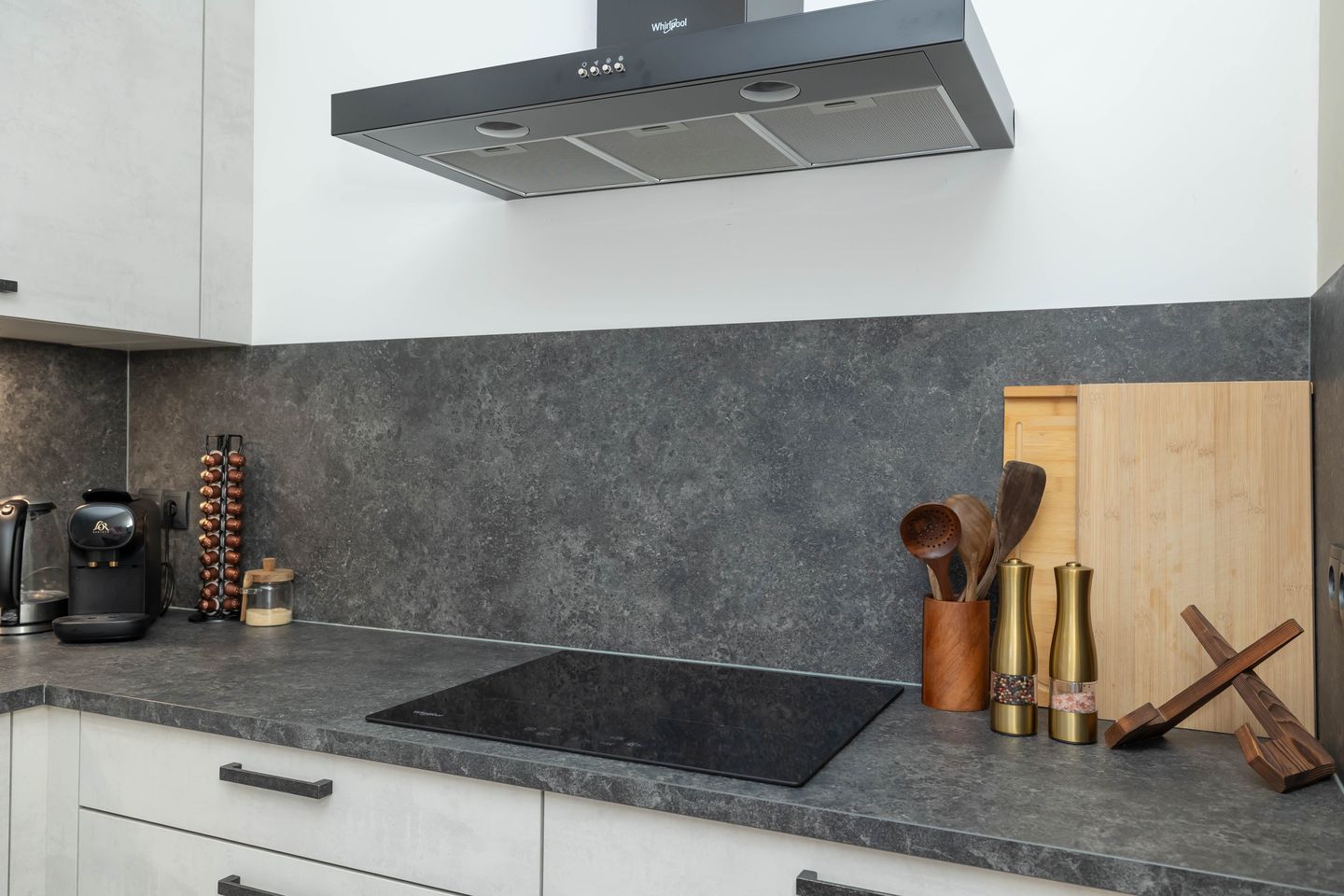 Photo 19 of Jennerstraat 58