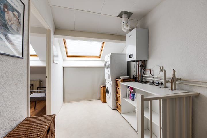 Foto 20 van Cosmeaduin 32