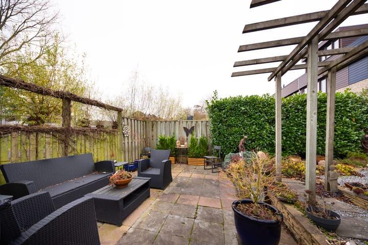 Foto 25 van Cosmeaduin 32