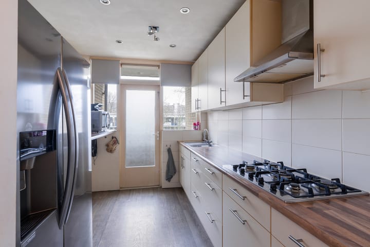 Photo 4 of Rossinistraat 35