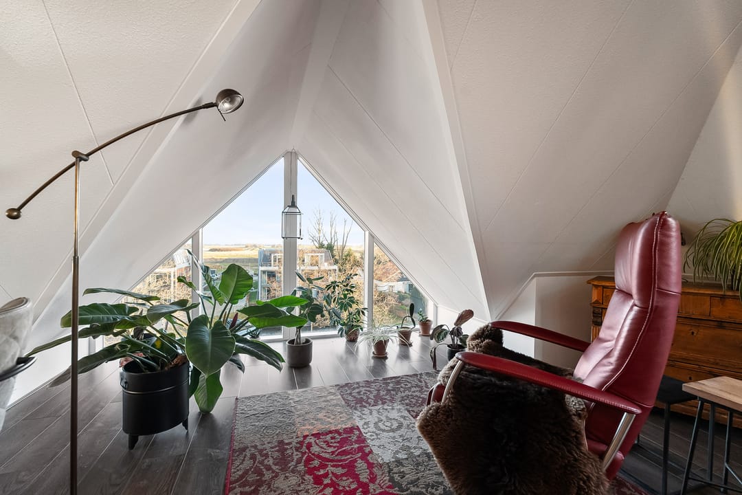 Photo 2 of Molengang 228