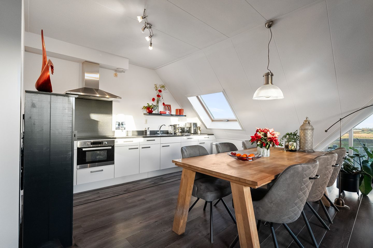 Photo 10 of Molengang 228