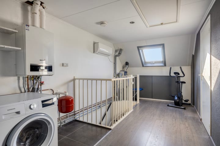 Photo 28 of Kleefstraat 40