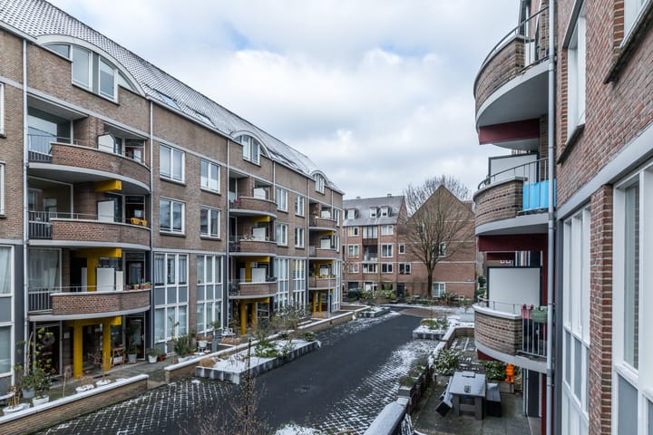 Foto 16 van Pompenstraat 9-B