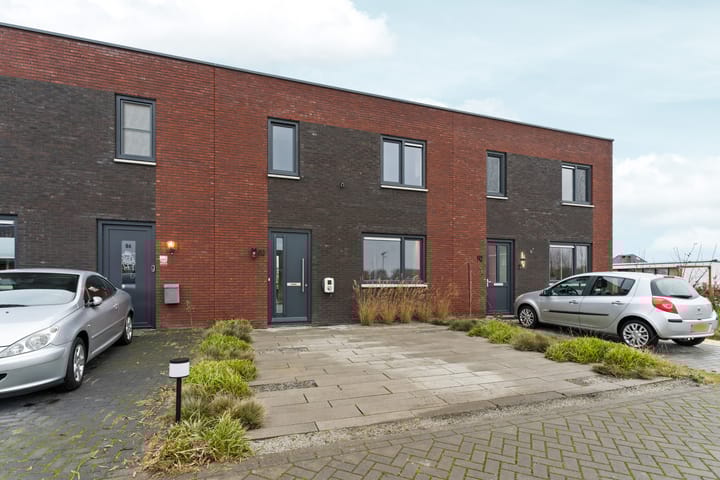 Foto 8 van Michael Faradaystraat 82