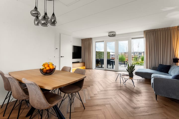 Foto 20 van Michael Faradaystraat 82