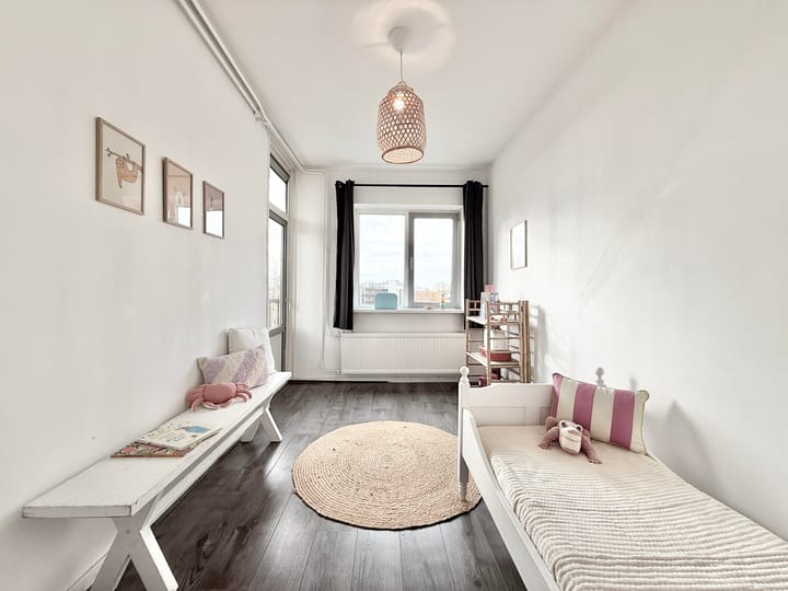 Photo 21 of Van Mourik Broekmanstraat 27-3