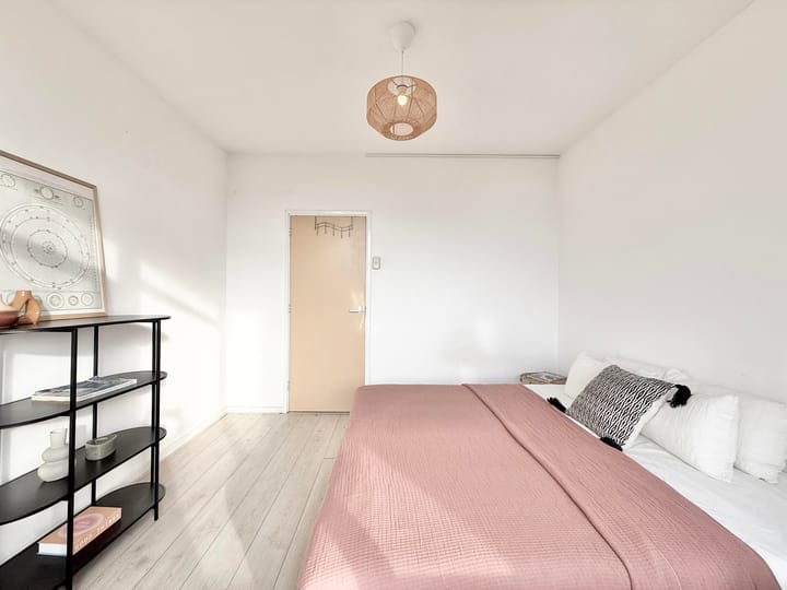 Photo 16 of Van Mourik Broekmanstraat 27-3