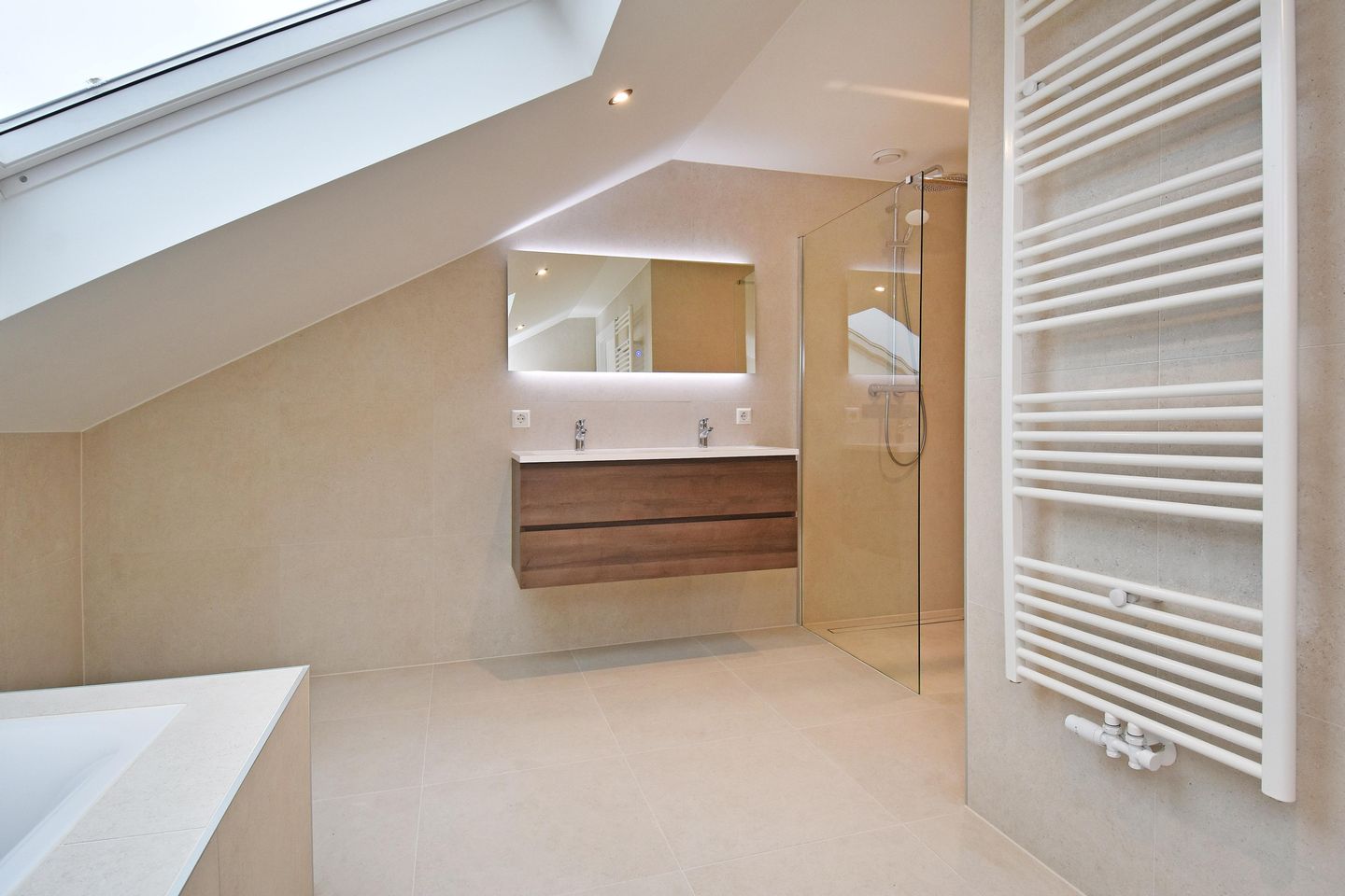 Foto 35 van Laan van Nieuw Oosteinde 93