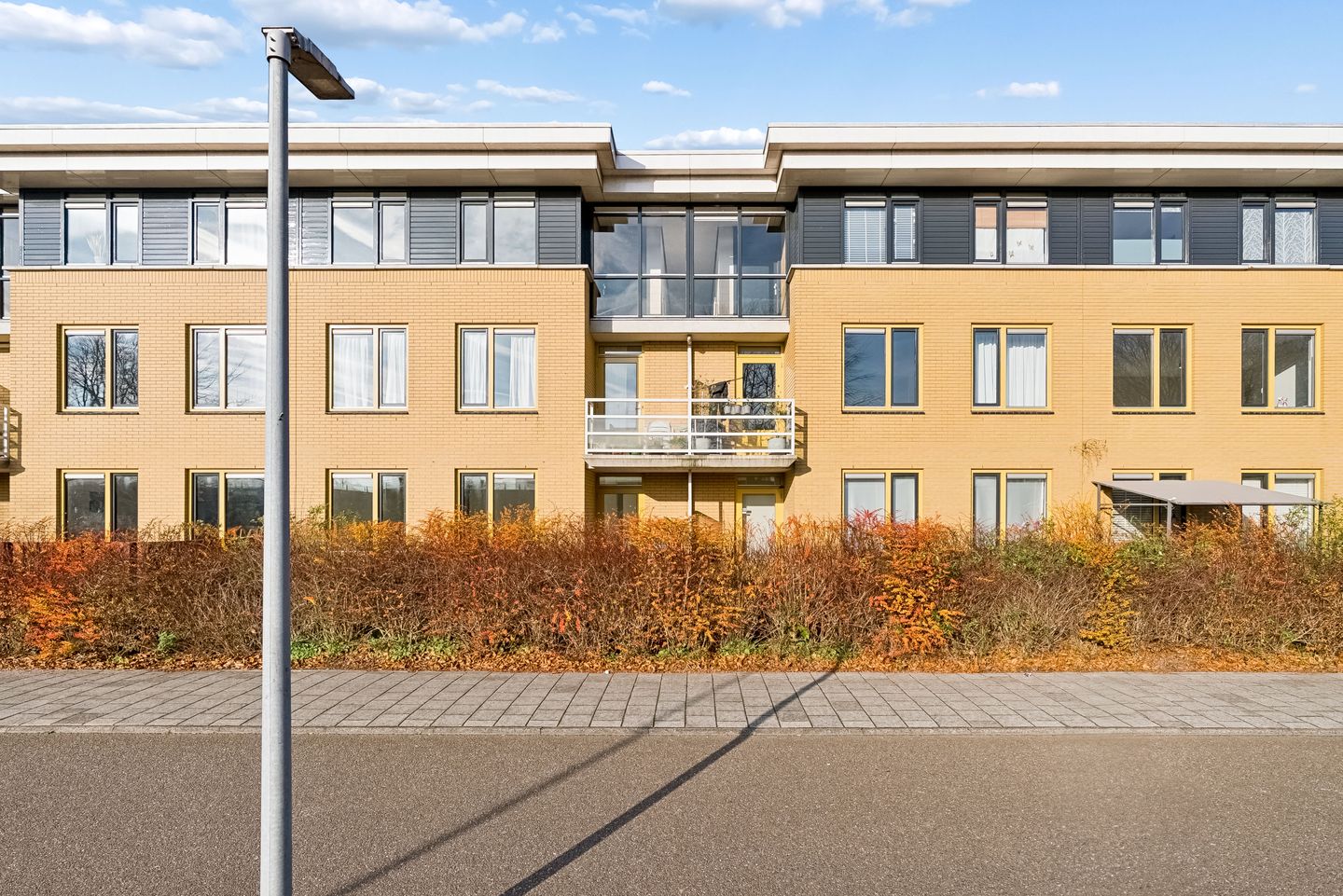 Photo 1 of Voorjaarstraat 26