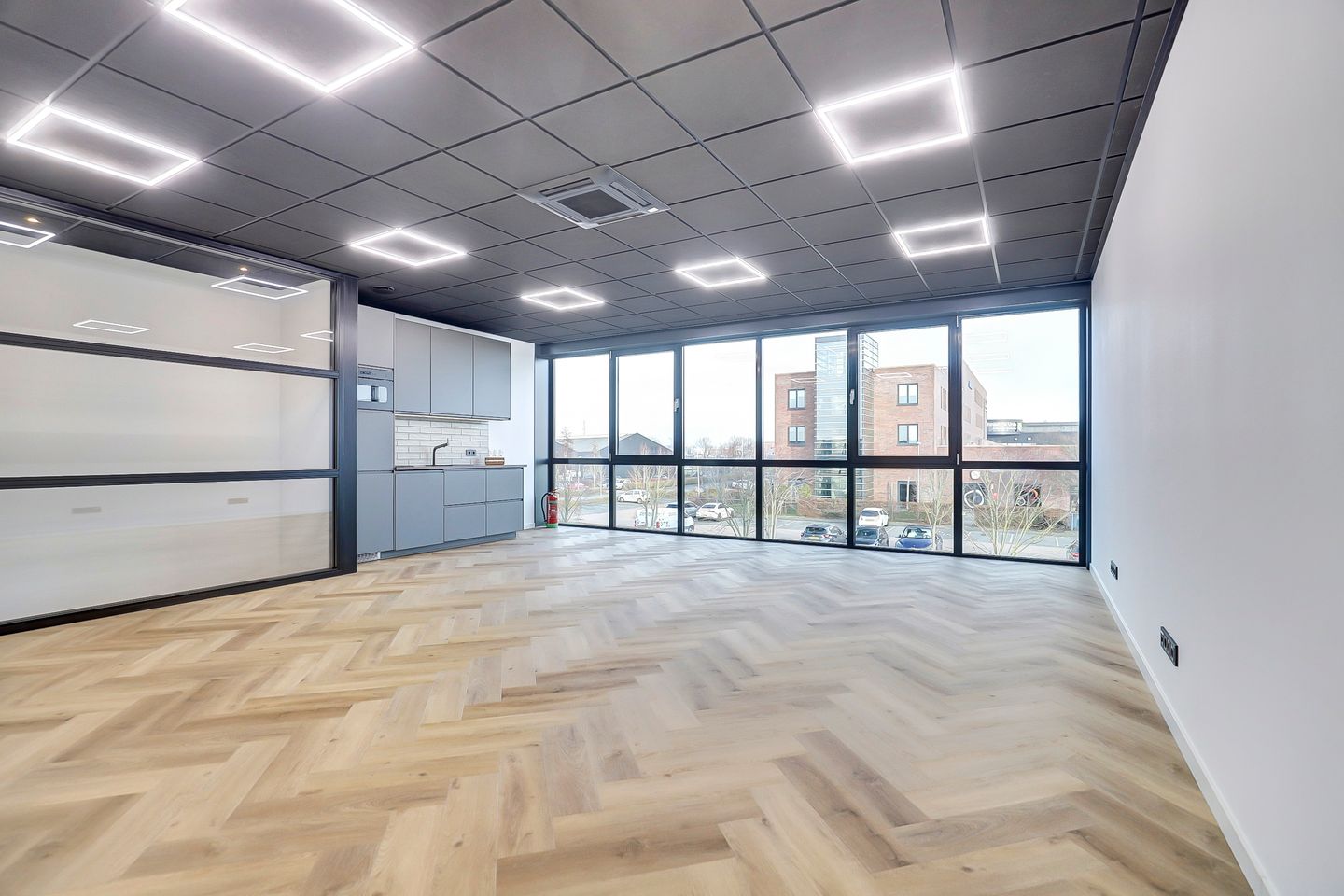 Bekijk foto 3 van Leidse Schouw 2-E6