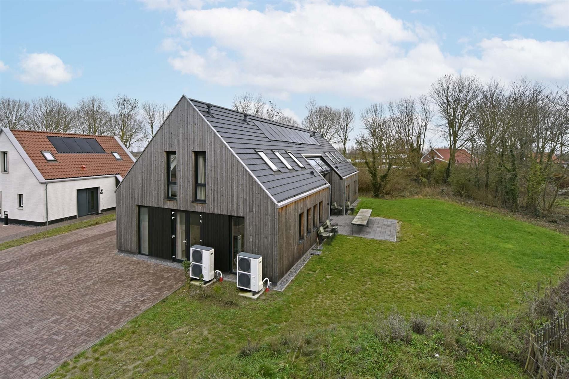 10-bedroom freehold villa in Nieuwvliet — photo 2 of 5