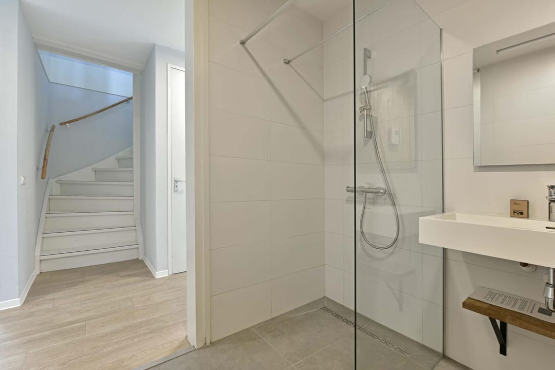 Photo 28 of Lampsinsdijk 8-60