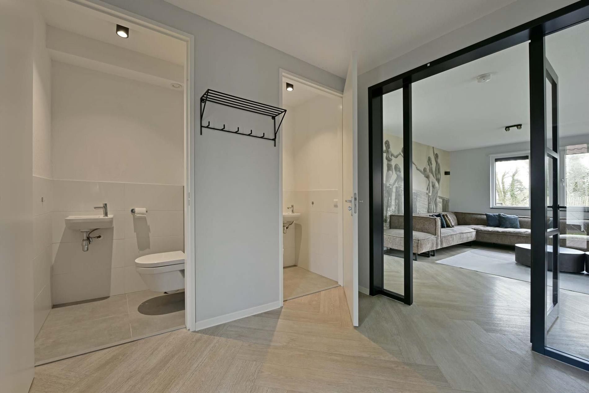 Photo 33 of Lampsinsdijk 8-60