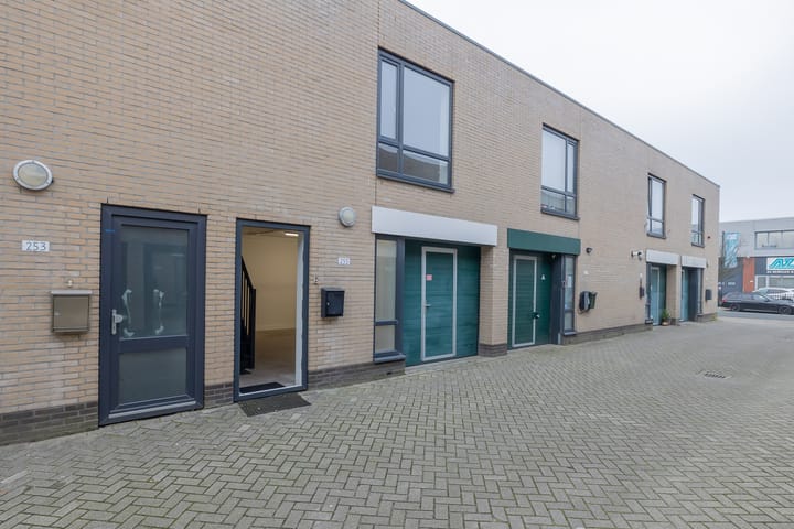 Meer en Duin 255, Lisse