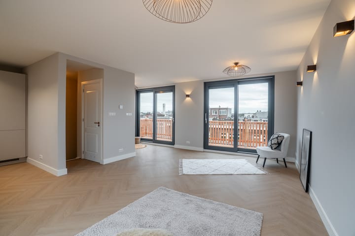 Photo 3 of Maystraat 79