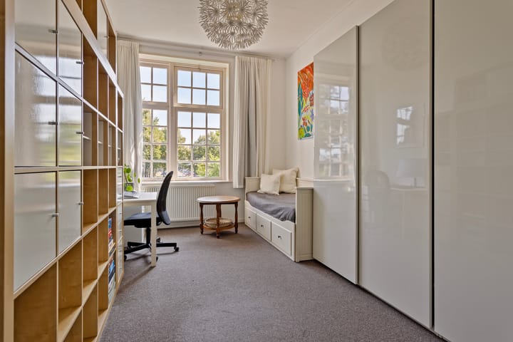 Foto 19 van Graaf Lodewijklaan 47